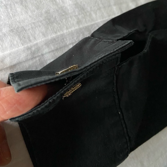 2/$25💙Women’s black French cuff long-sleeve shirt (Vtg) - Picture 6 of 14